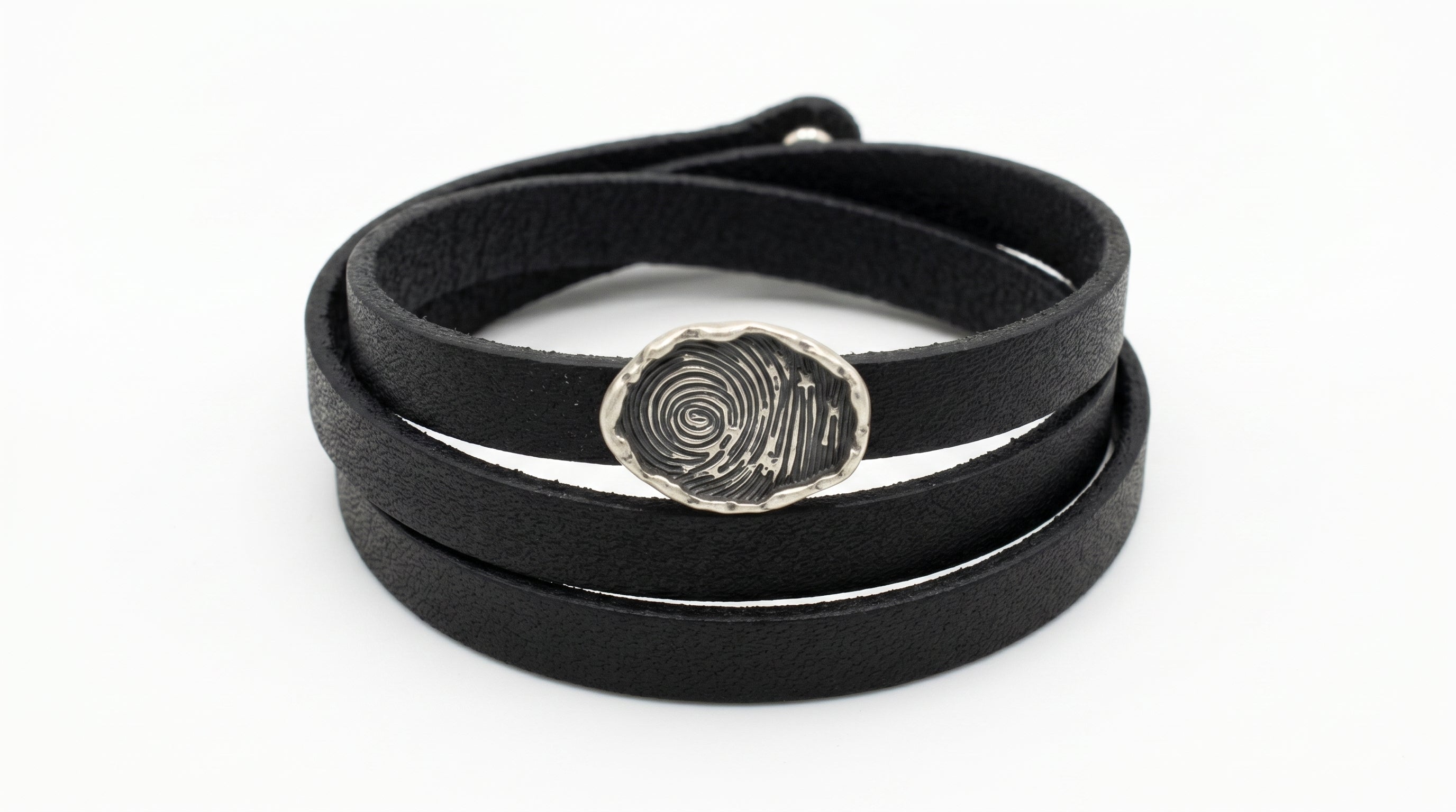the finger print bracelet