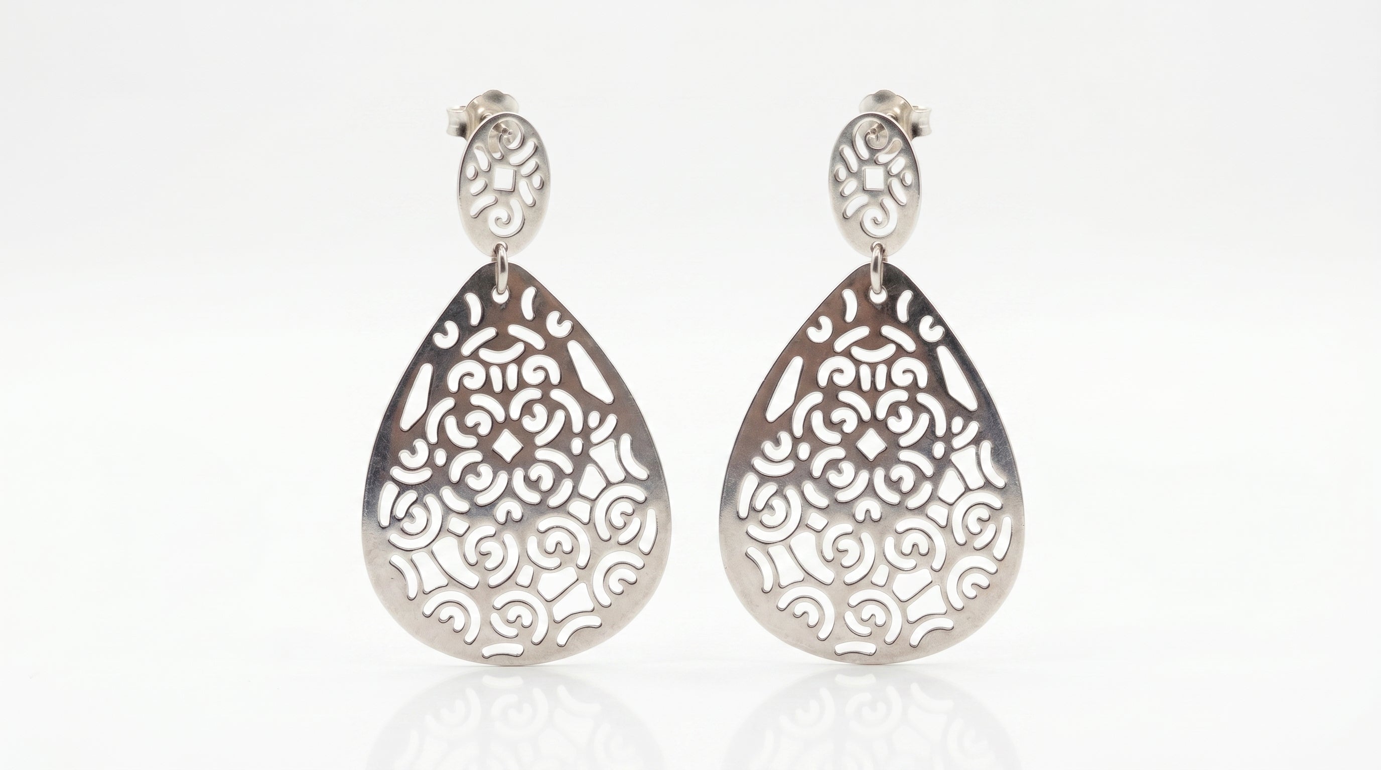 The Artisan Silhouette Teardrop Drops
