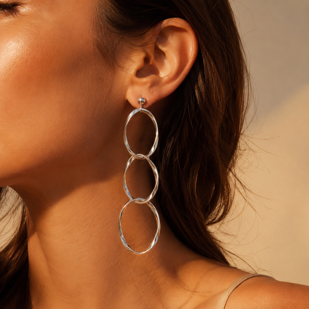 The Bold Curb Chain Tiered Earrings