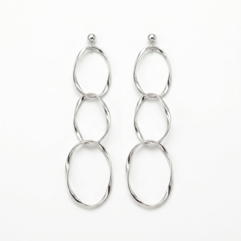 The Bold Curb Chain Tiered Earrings