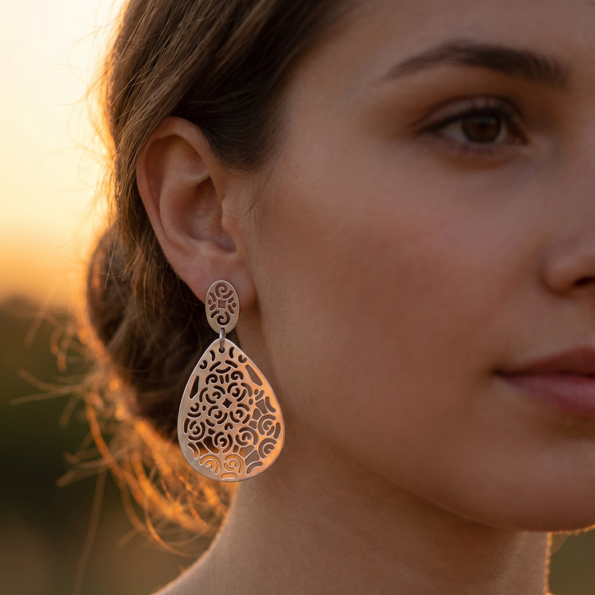 The Artisan Silhouette Teardrop Drops